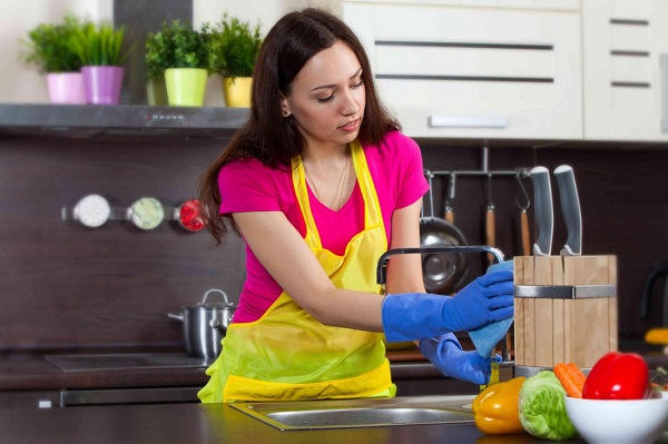 Vệ sinh nhà bếp bằng nước Kangen