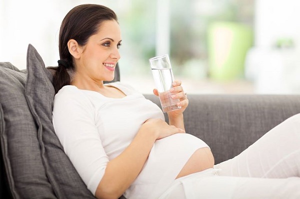 Nước kiềm cho phụ nữ mang thai 